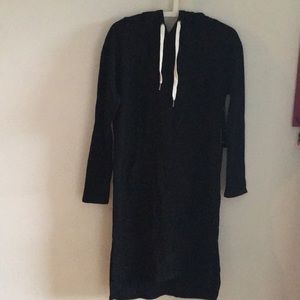 Sport dress with hoodie